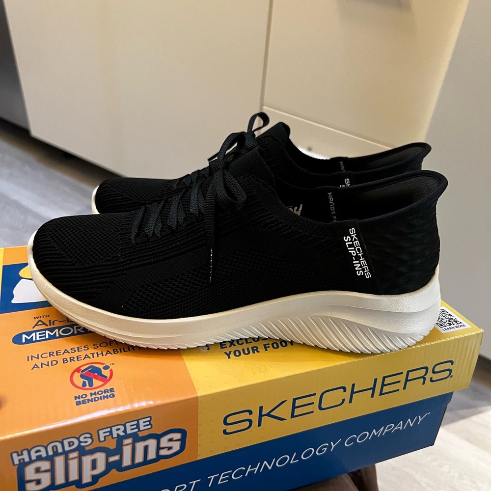 Sketchers Slip-Ins Sneaker